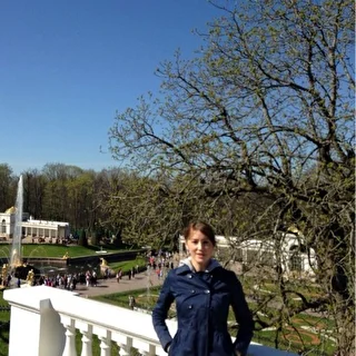 Елена Елисеева