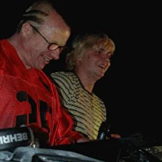 DJ Botanik vs. DJ Vova