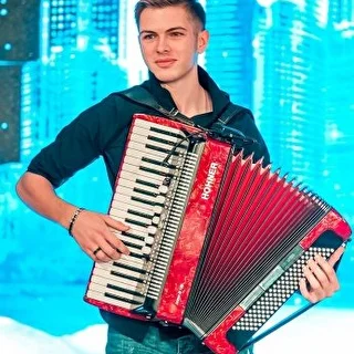 Василий Юрченко аккордеонист