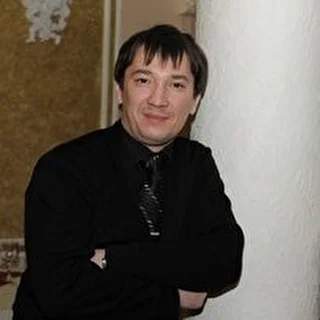 Эдуард Романов