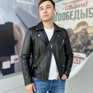 Артём Бурлаков 