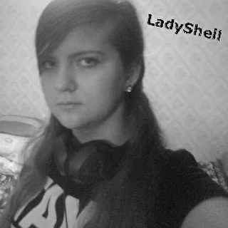 Автор стихов Ladyshell