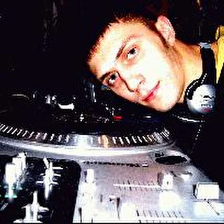 Dj Zhenek