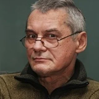 Автор стихов Владимир Щелоков