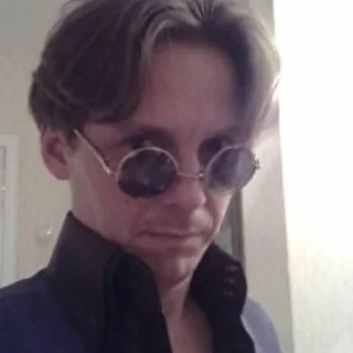 Добряков Денис