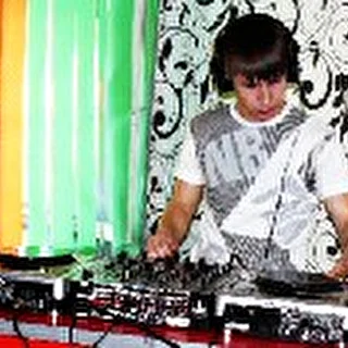DJ Mike Davis