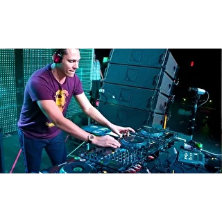 dj.Nikson