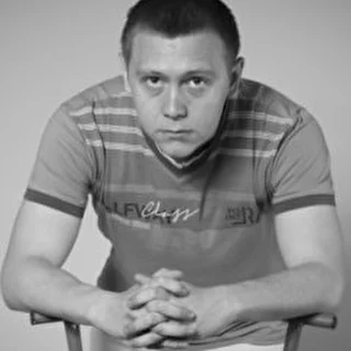 Евгений Лежнин