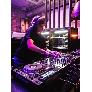 DJ Saibot