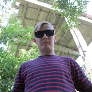Анатолий Выхров