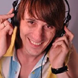 DJ Andrew Wolf