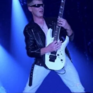 Alex Crow