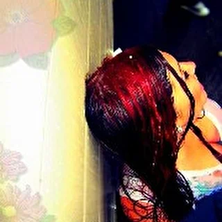 LILL.a.k.a. LILLовая lady
