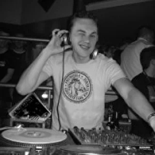 DJ Степанов