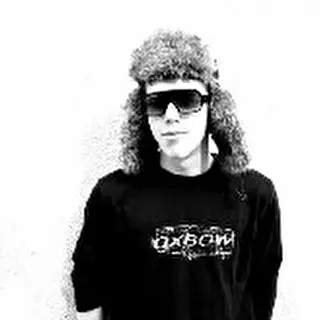 WilliW