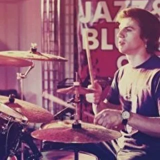 Ian Dee