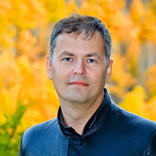 Андрей Сальников