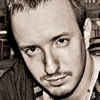 Арсений Веденин