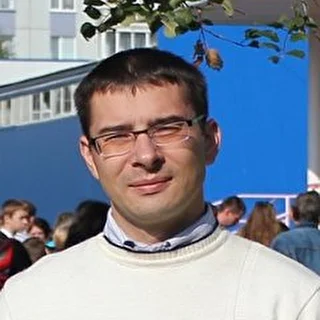 Владимир Антипов