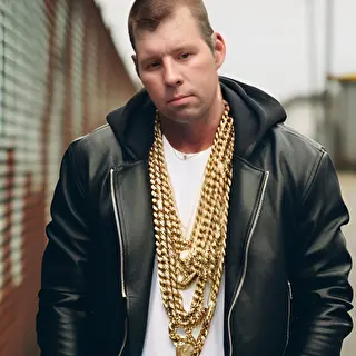 Сергей Челушкин