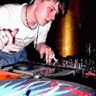 Dj Скай