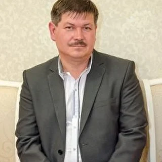 Александр Остапенко