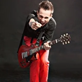 Frontman First