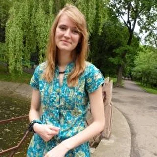 Ліля Легенька