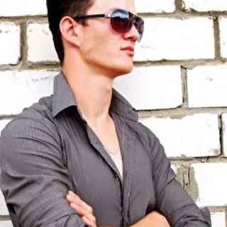 Latino_MC