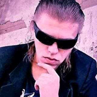 DJ STEKLOV