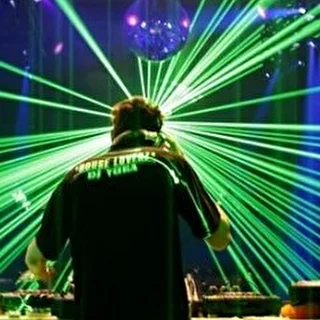 Dj-adik