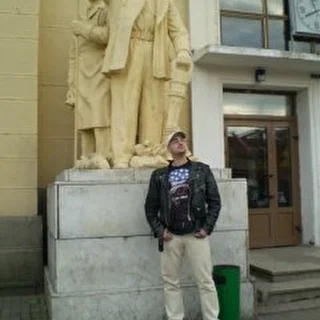 anton.haustoff