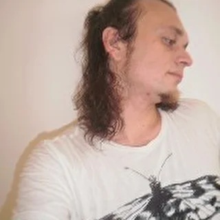 Евгений Махов