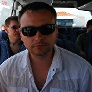 dj hot