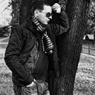 UP-Thekkar' aka Dj Aptekar'