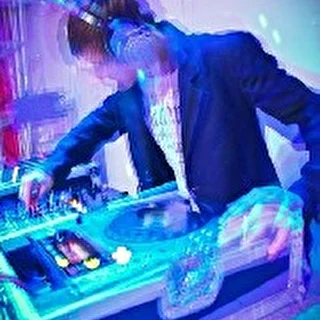 DamienFoxDJ