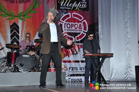 Тарас Карпов