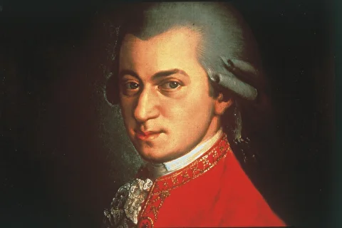 «В.-А. Моцарт в Доме Пашкова»