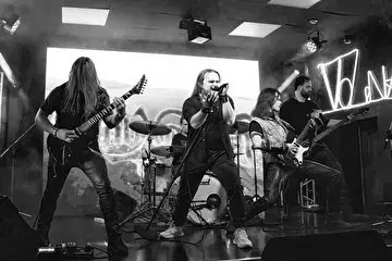 b220335e-260f-45b5-9994-197dc177f4e9