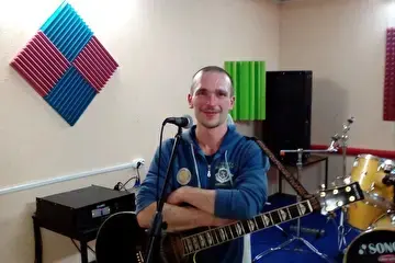 b689024d-41e4-4d53-a037-0b8d70132aae