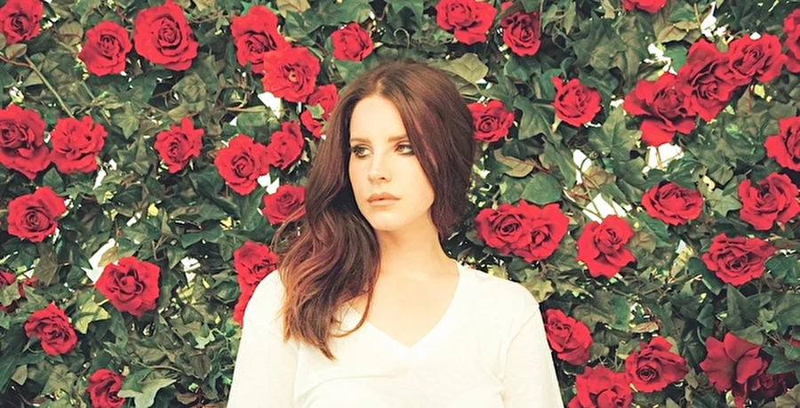 Lana Del Rey выпустит новый альбом Honeymoon в сентябре этого года