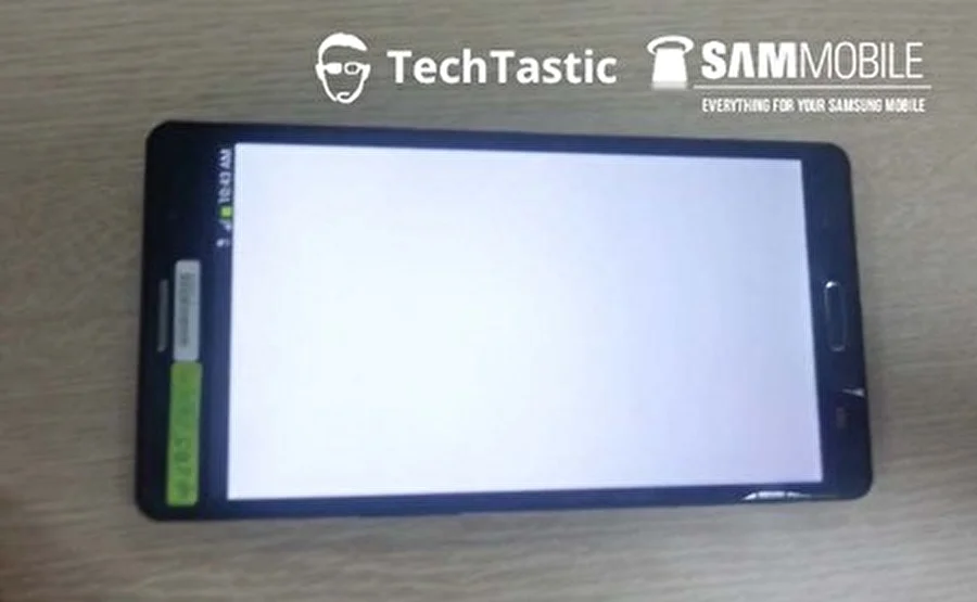 Фотографии прототипа Samsung Galaxy Note III