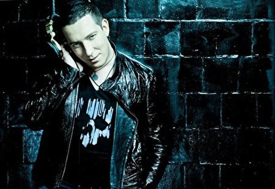 DJ Цветкоff показал новых «Дельфинов» Мумий Тролля