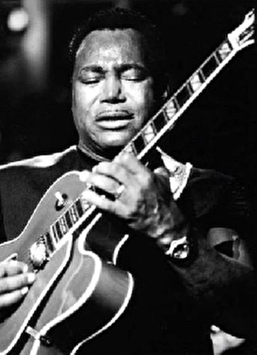 14 ноября George Benson, Государственный Кремлевский Дворец