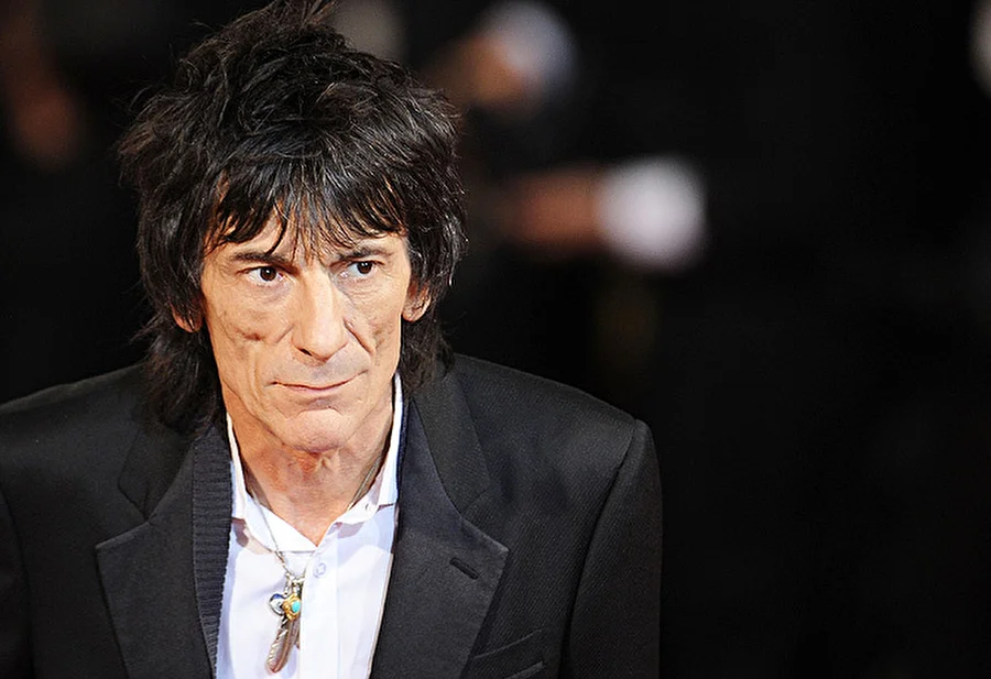 Гитарист The Rolling Stones сообщил о раке легких и отказе от химиотерапии