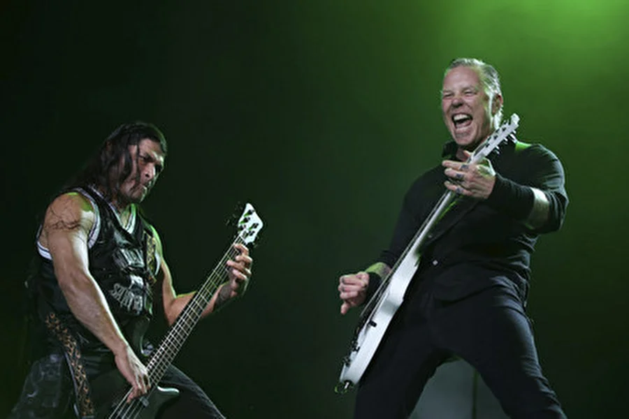 Metallica может лишиться права быть хедлайнером фестиваля Гластонбери