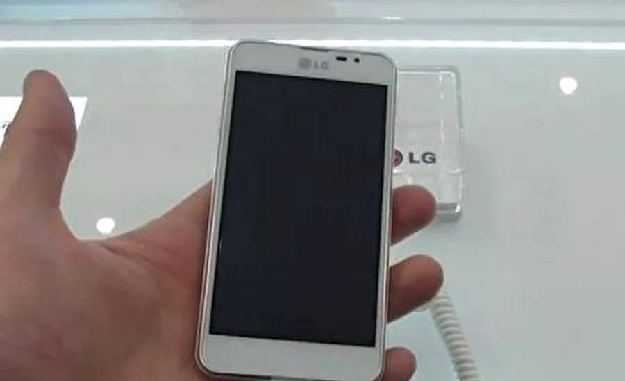 LG Optimus F5 готов к запуску