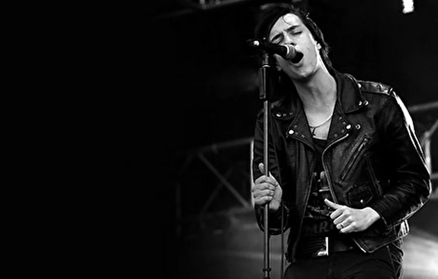 Джулиан Касабланкас из The Strokes представил новый альбом