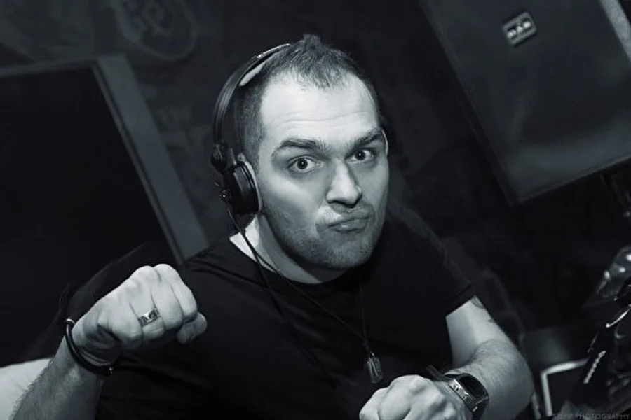 Известный DJ Grad умер в возрасте 40 лет