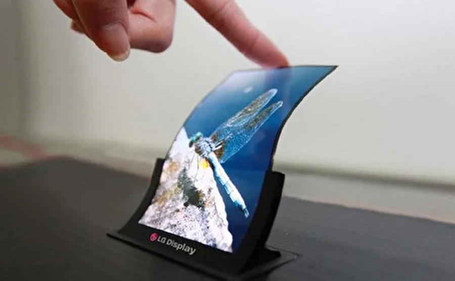 LG представила новые дисплеи для мобильных устройств